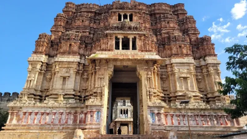 Pundarikaksha Perumal Temple, Thiruvellarai